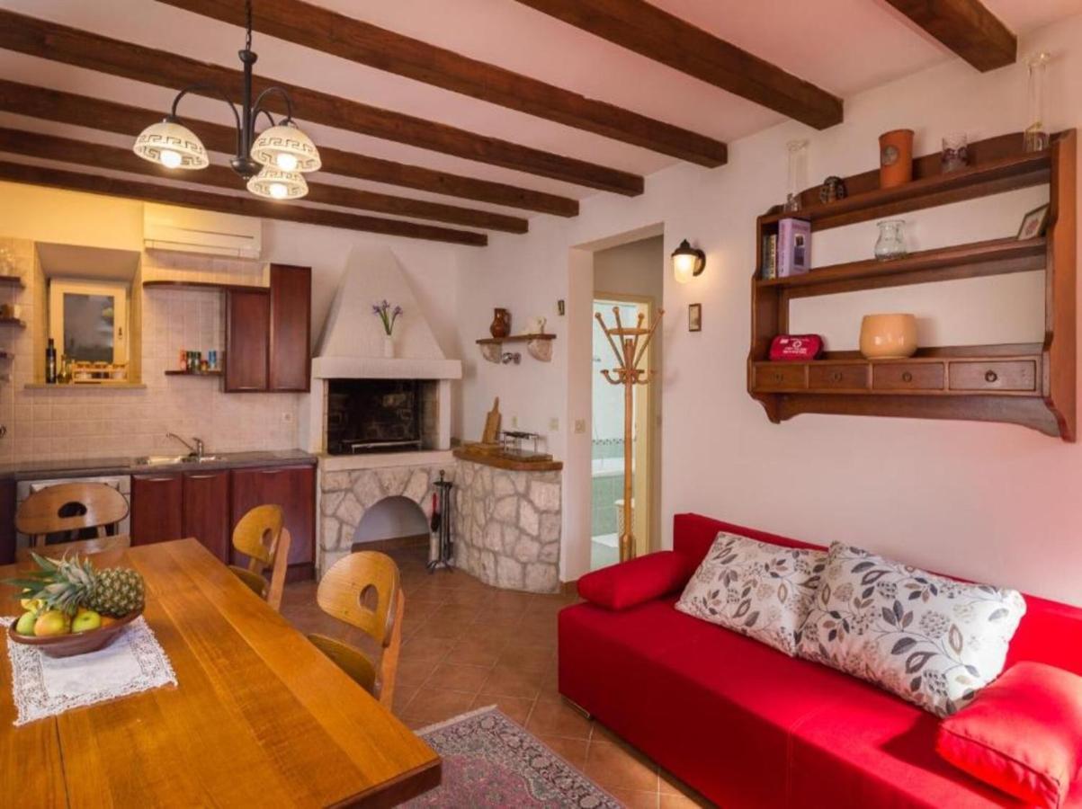 Apartamento Vi-la *
